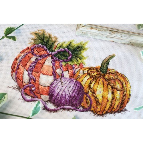 MP Studia - Handcrafted pumpkins