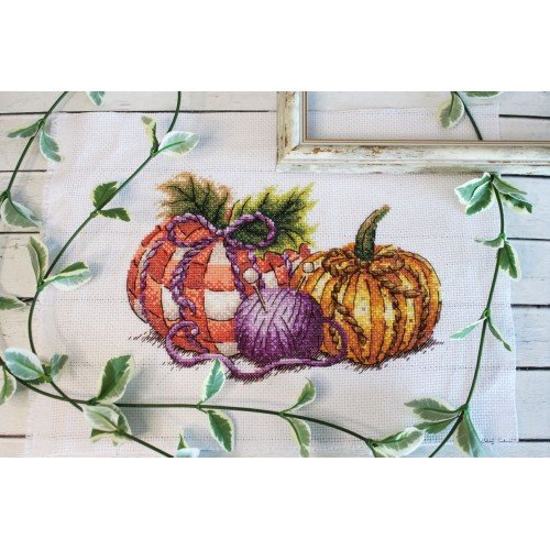 MP Studia - Handcrafted pumpkins