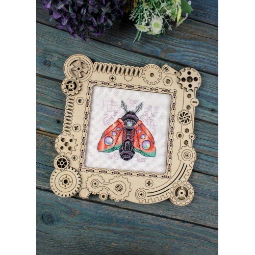 MP Studia - Hawk Moth. Steampunk