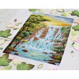 MP Studia - Steep waterfall