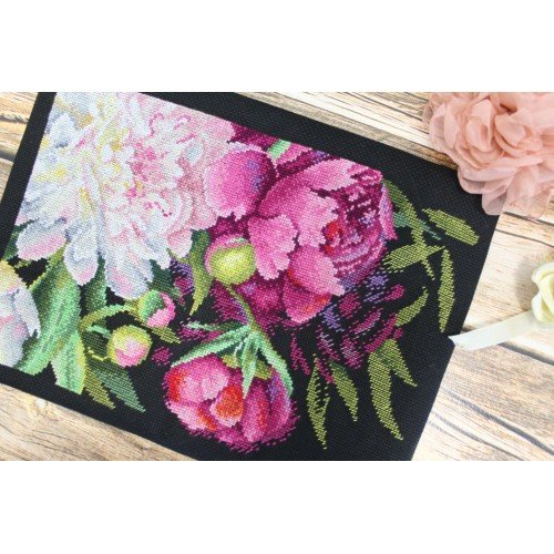 MP Studia - Royal peonies