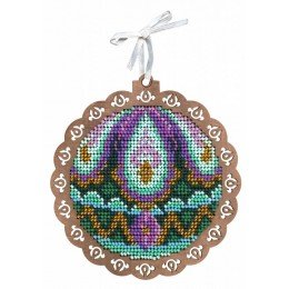 MP Studia - Peacock charm