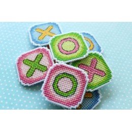 MP Studia - Tres en raya. Imanes