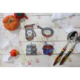 MP Studia - Buen provecho