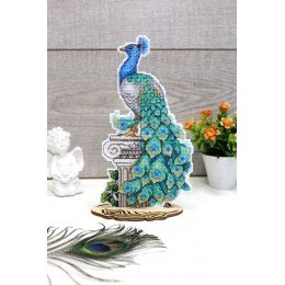 MP Studia - Pavo real