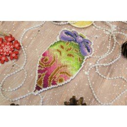 MP Studia - Christmas tree toy. Bright icicle