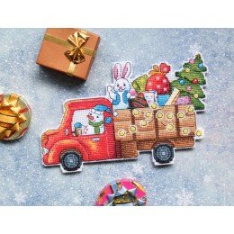 MP Studia - Camión con regalos