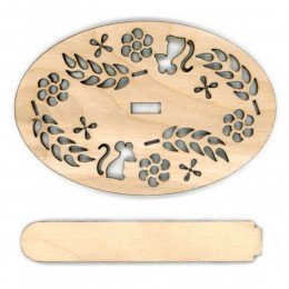 Wooden stand for decorating - Ryaba the hen