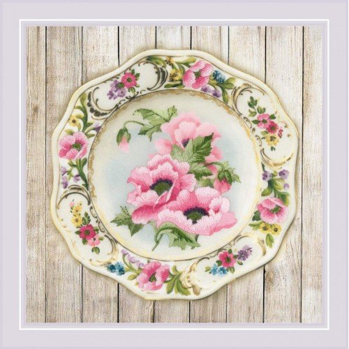 Riolis - Plate with Pink Poppies. Satin Stitch