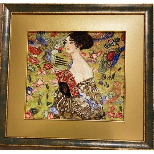 Riolis - Lady with a Fan