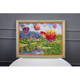 Golden Fleece - Balloons over the castle